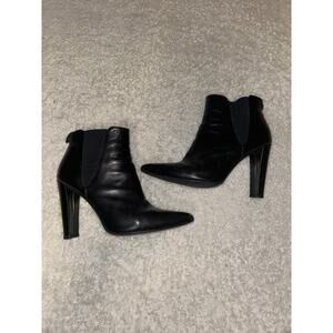 Stuart‎ Weitzman Black Heel Bootie Size 9M